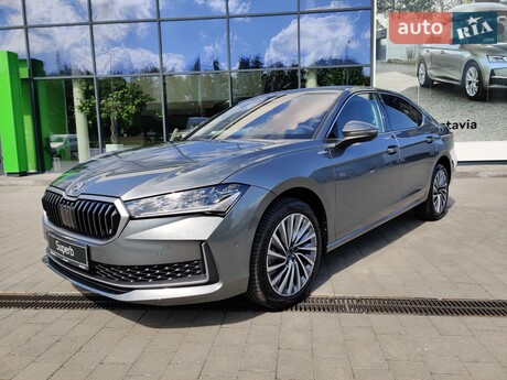 Skoda Superb 2025