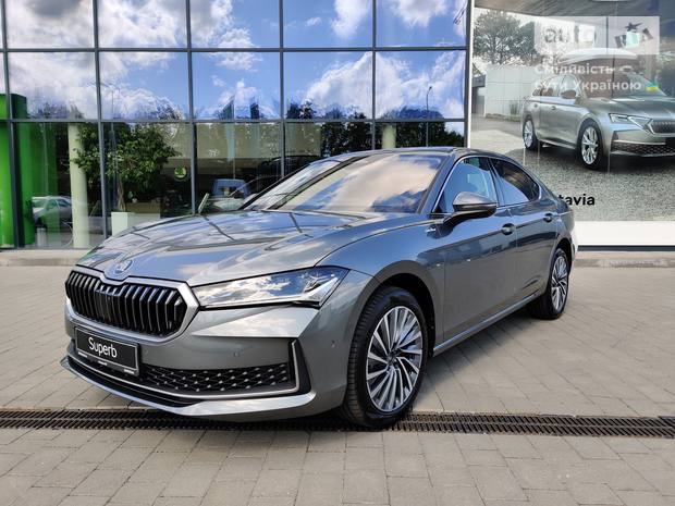 Skoda Superb 2025