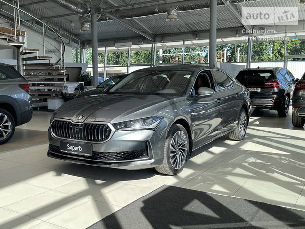 Skoda Superb 2025