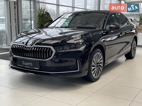 Skoda Superb 2025