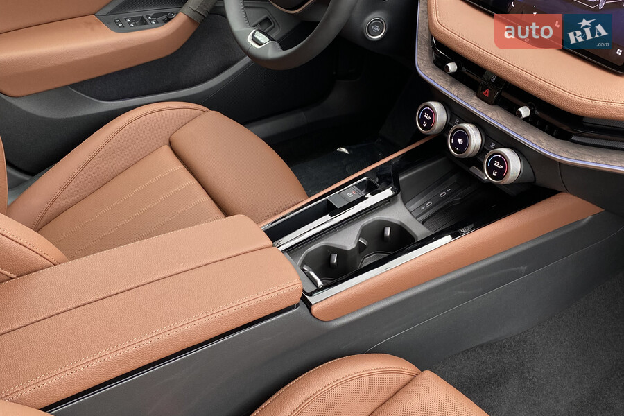 Skoda Superb - фото 22