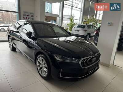 Skoda Superb 2025 Selection