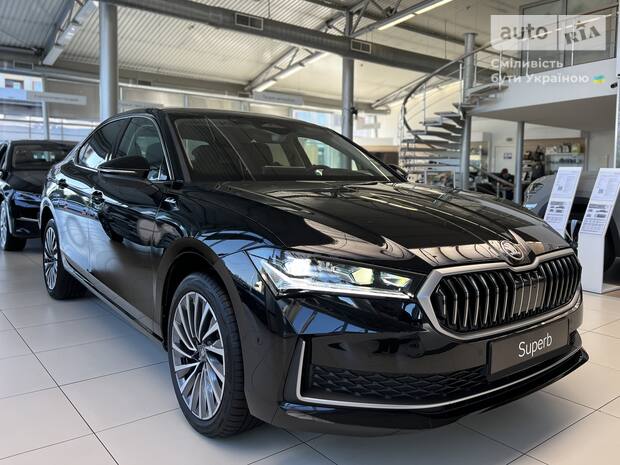 Skoda Superb 2025