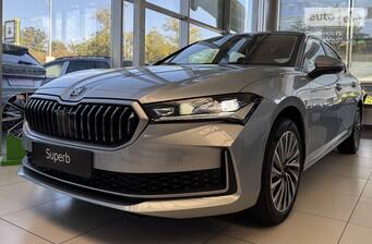 Skoda Superb 2025 Laurin & Klement