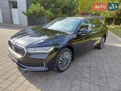 Skoda Superb 2025 Laurin & Klement