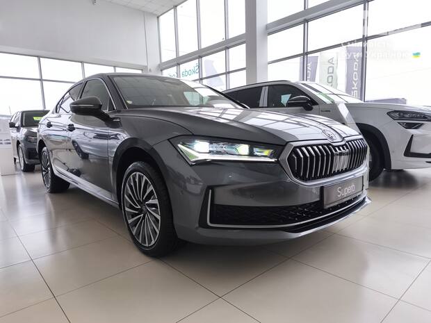Skoda Superb 2025