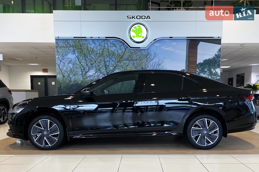 Skoda Superb - фото 4