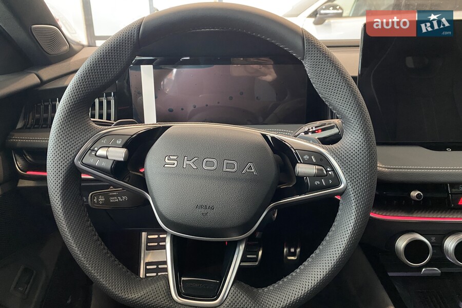 Skoda Superb - фото 20