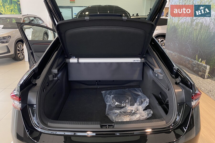 Skoda Superb - фото 13