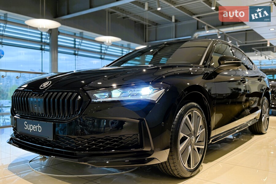 Skoda Superb - фото 3