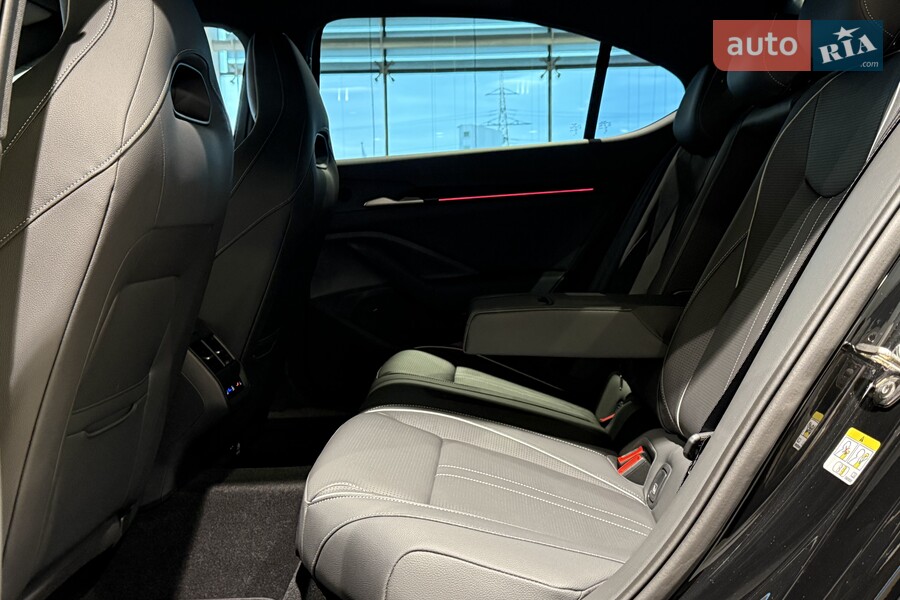 Skoda Superb - фото 14