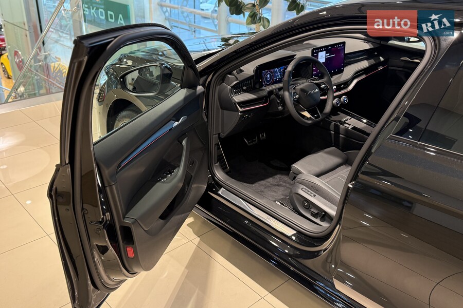 Skoda Superb - фото 15