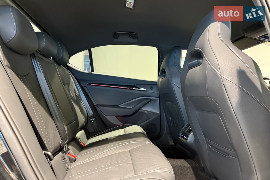 Skoda Superb - фото 20