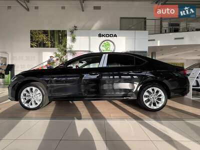 Skoda Superb 2025 Selection