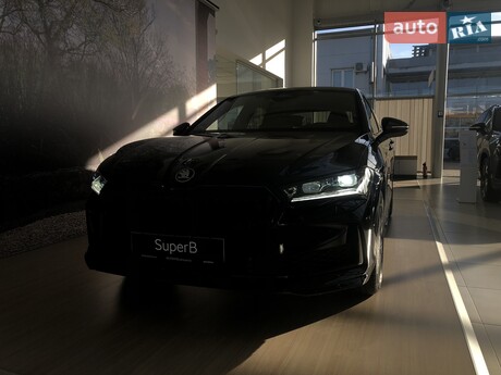 Skoda Superb 2025