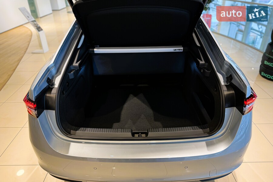 Skoda Superb - фото 11