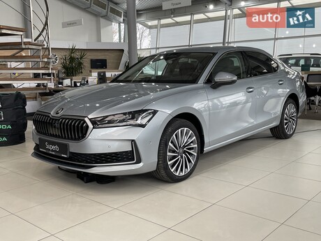 Skoda Superb 2025
