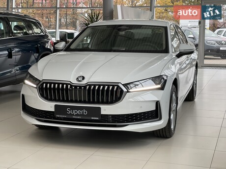 Skoda Superb 2025