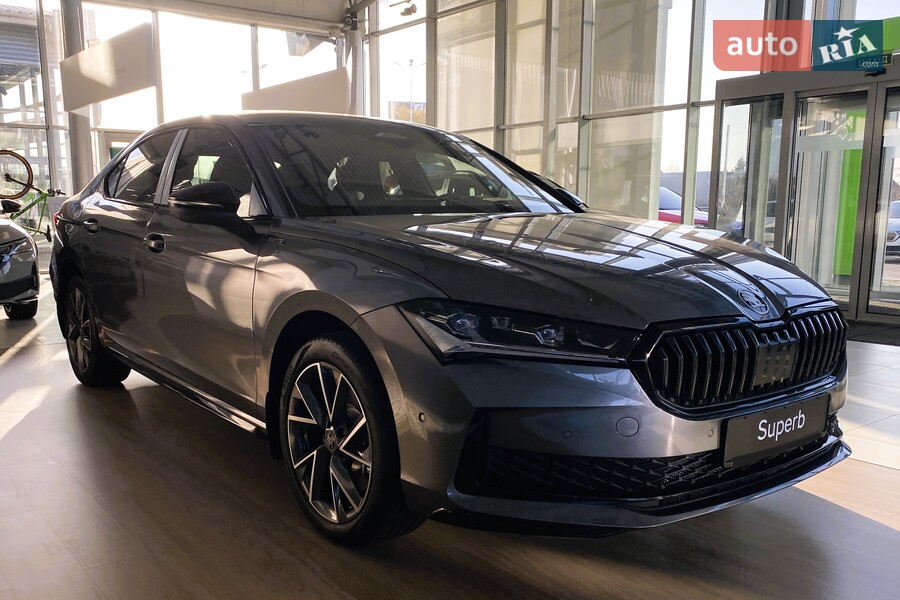 Skoda Superb - фото 3