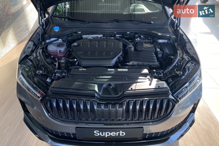 Skoda Superb - фото 21