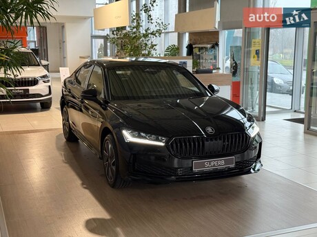 Skoda Superb 2025