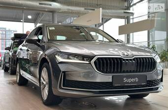Skoda Superb 2025 Selection