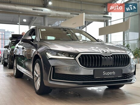 Skoda Superb 2025