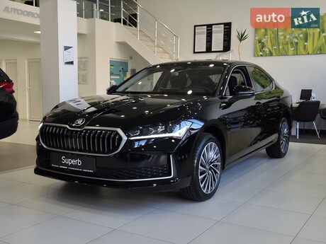 Skoda Superb 2025