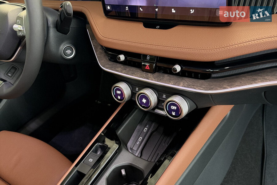 Skoda Superb - фото 25