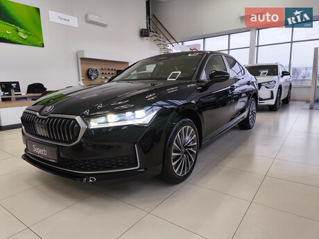 Skoda Superb 2025