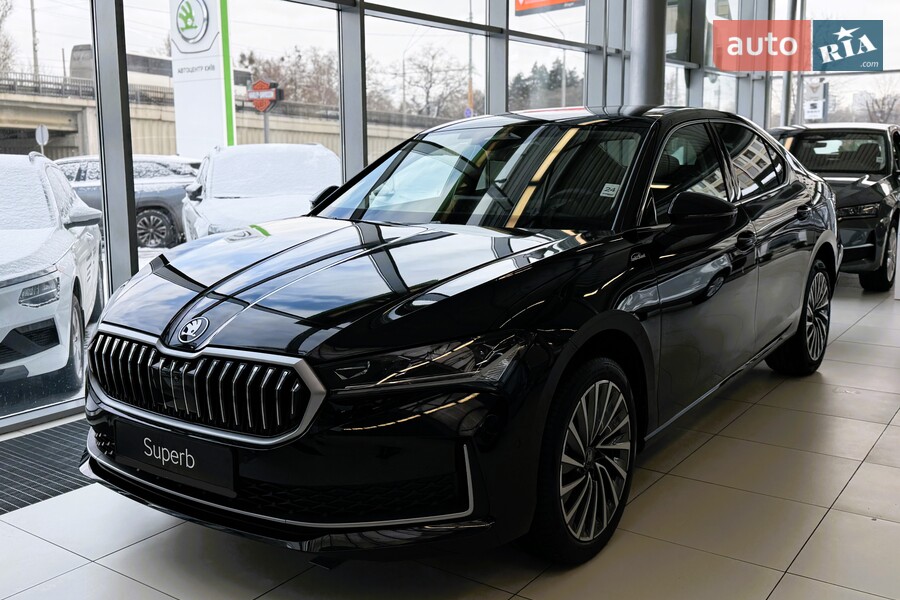 Skoda Superb - фото 2