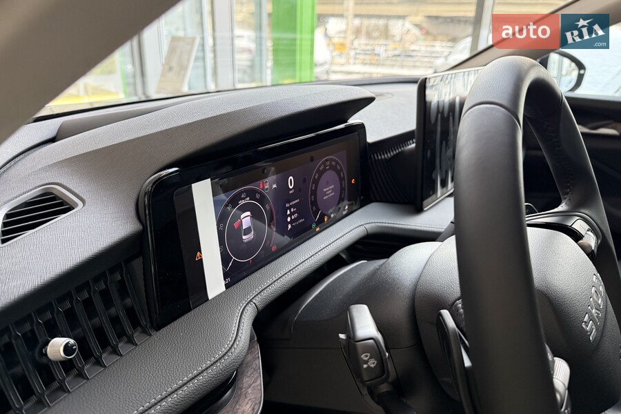 Skoda Superb - фото 13