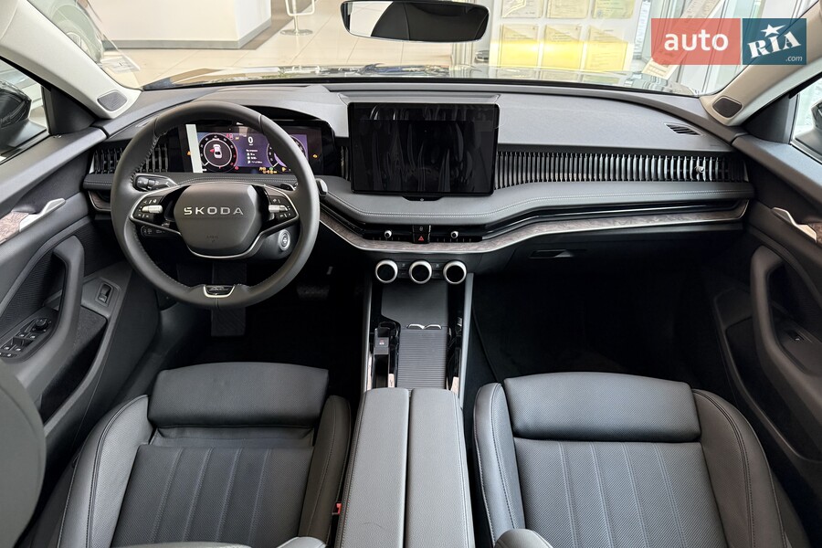 Skoda Superb - фото 16