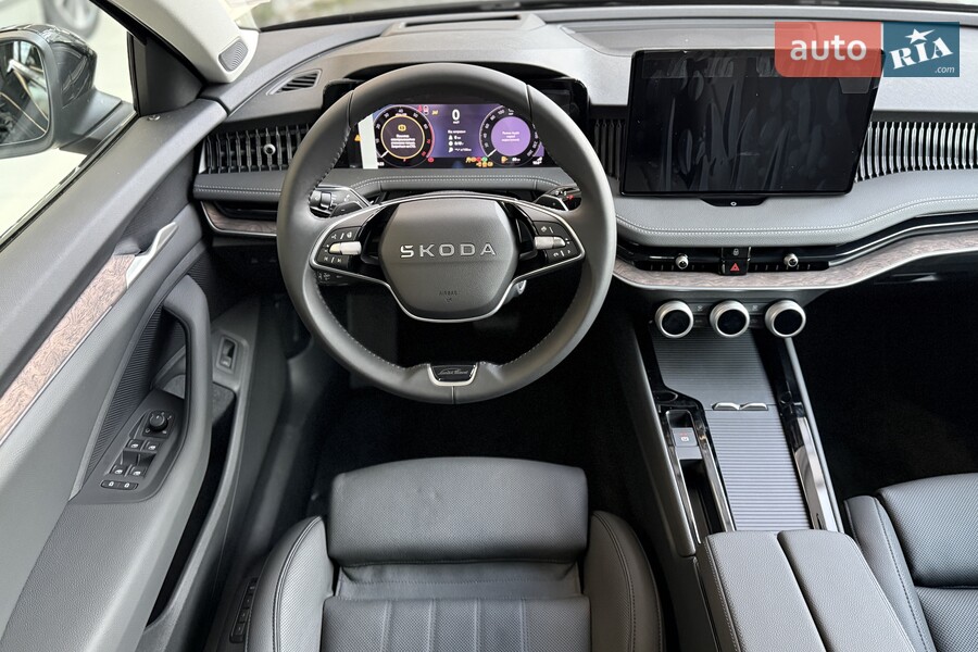 Skoda Superb - фото 17