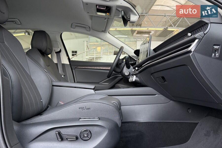 Skoda Superb - фото 22