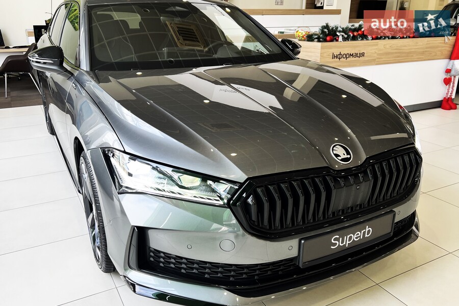 Skoda Superb - фото 2