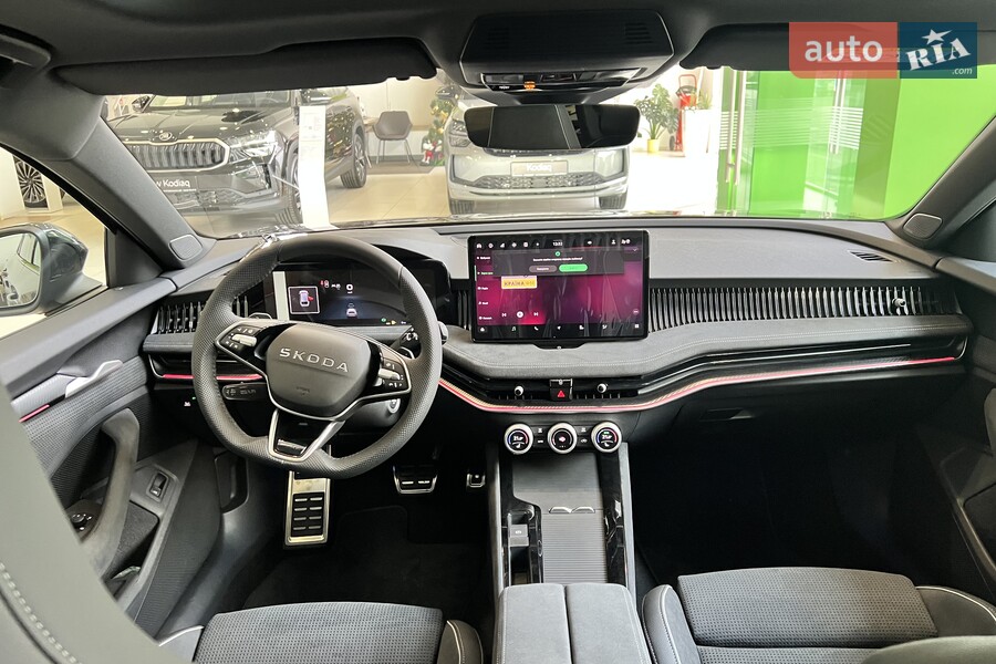 Skoda Superb - фото 18