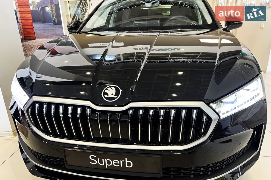 Skoda Superb - фото 3