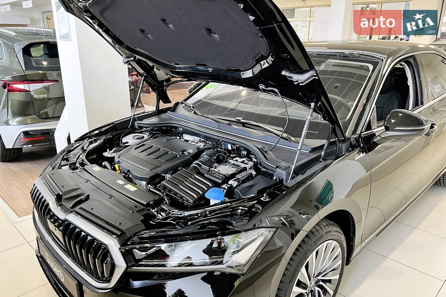 Skoda Superb - фото 20