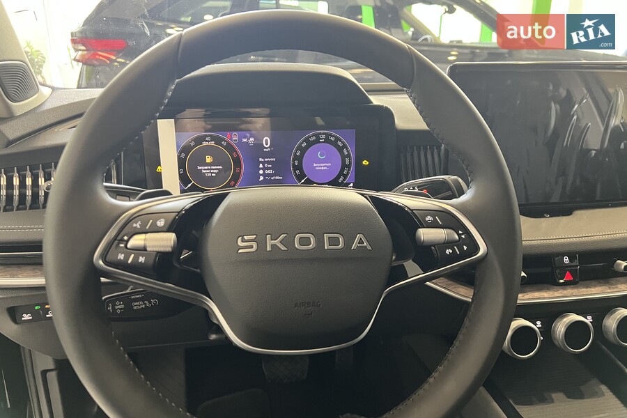 Skoda Superb - фото 14