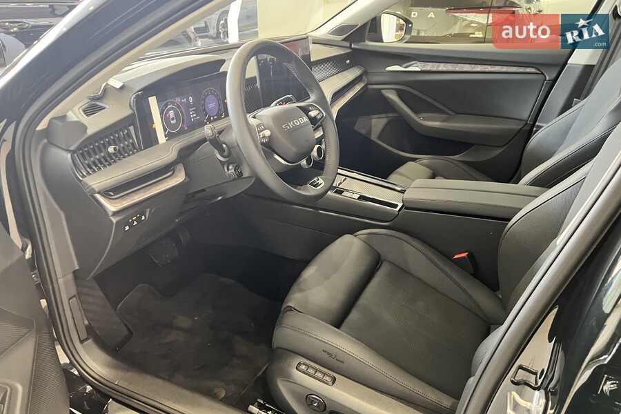 Skoda Superb - фото 17