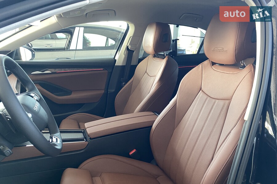 Skoda Superb - фото 22