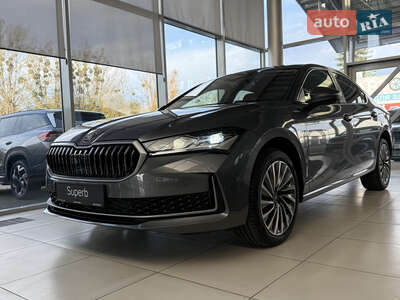 Skoda Superb 2025 Laurin & Klement