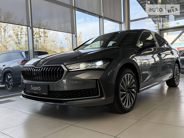 Skoda Superb 2025