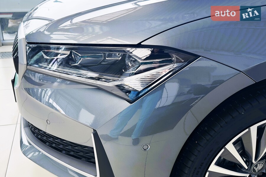 Skoda Superb - фото 6