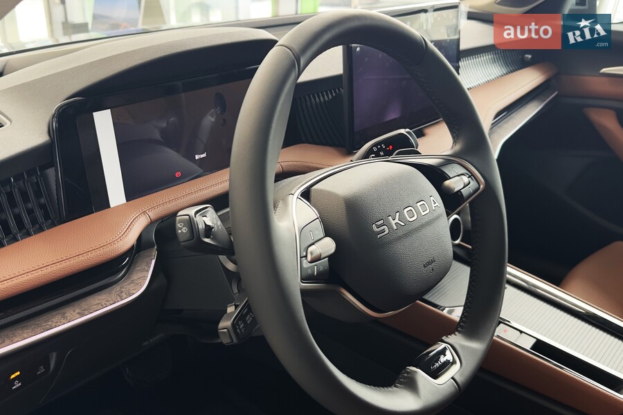 Skoda Superb - фото 16