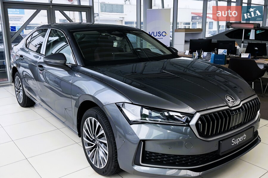 Skoda Superb - фото 3