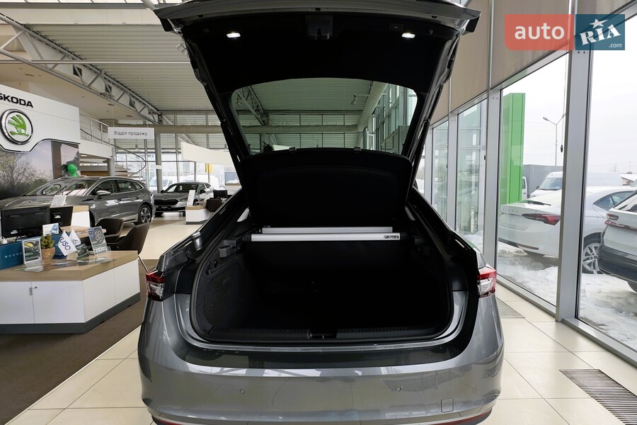 Skoda Superb - фото 13