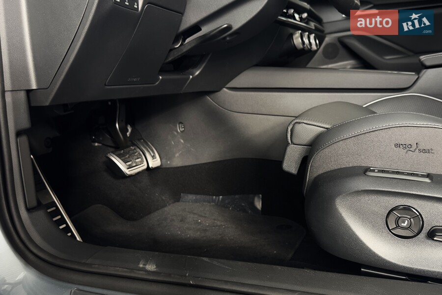 Skoda Superb - фото 11