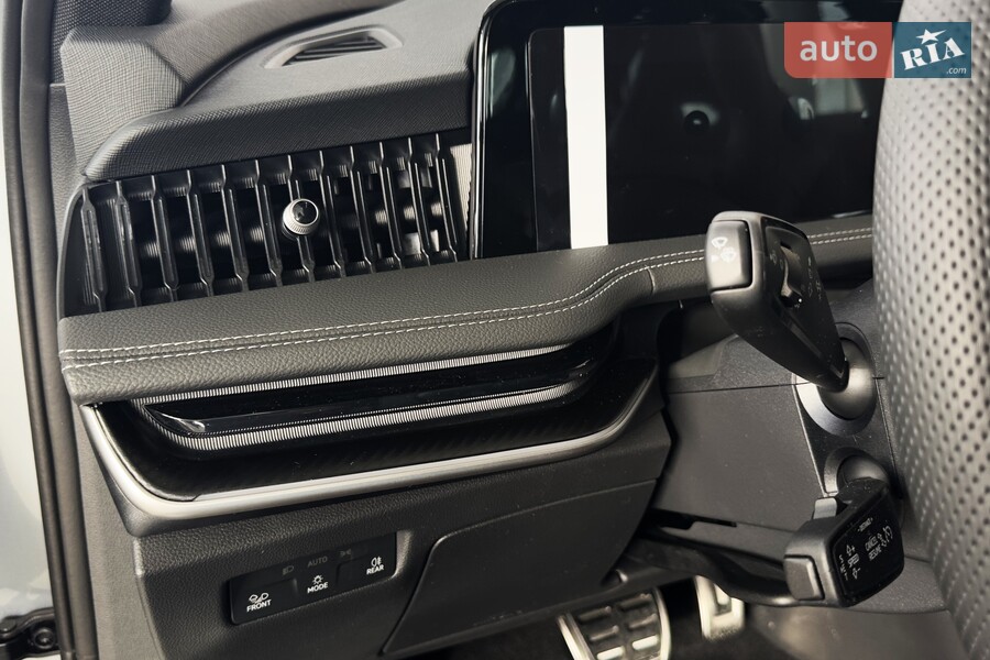 Skoda Superb - фото 13